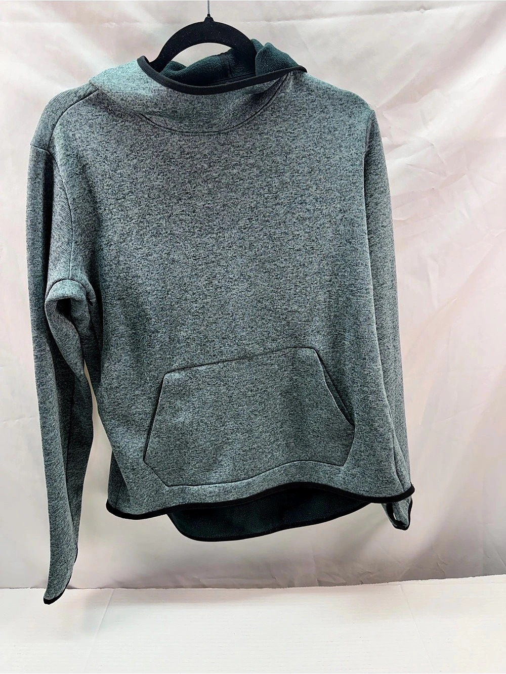 Nike Dri-FIT Gray Hoodie Size Large women